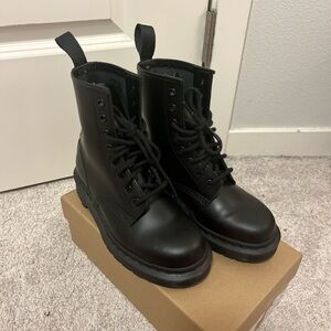 Dr. Martens 1460 Mono boots women’s size 5